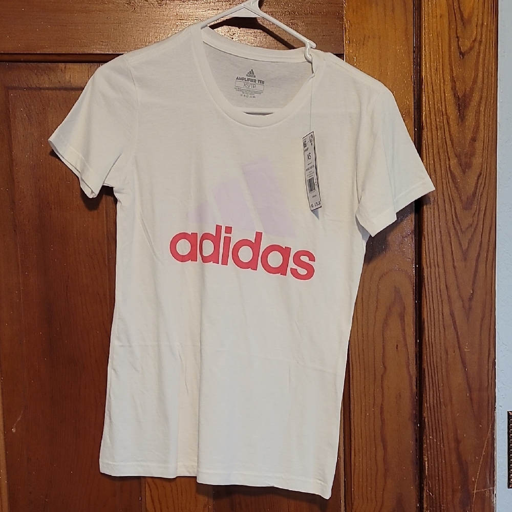 Adidas Tshirt